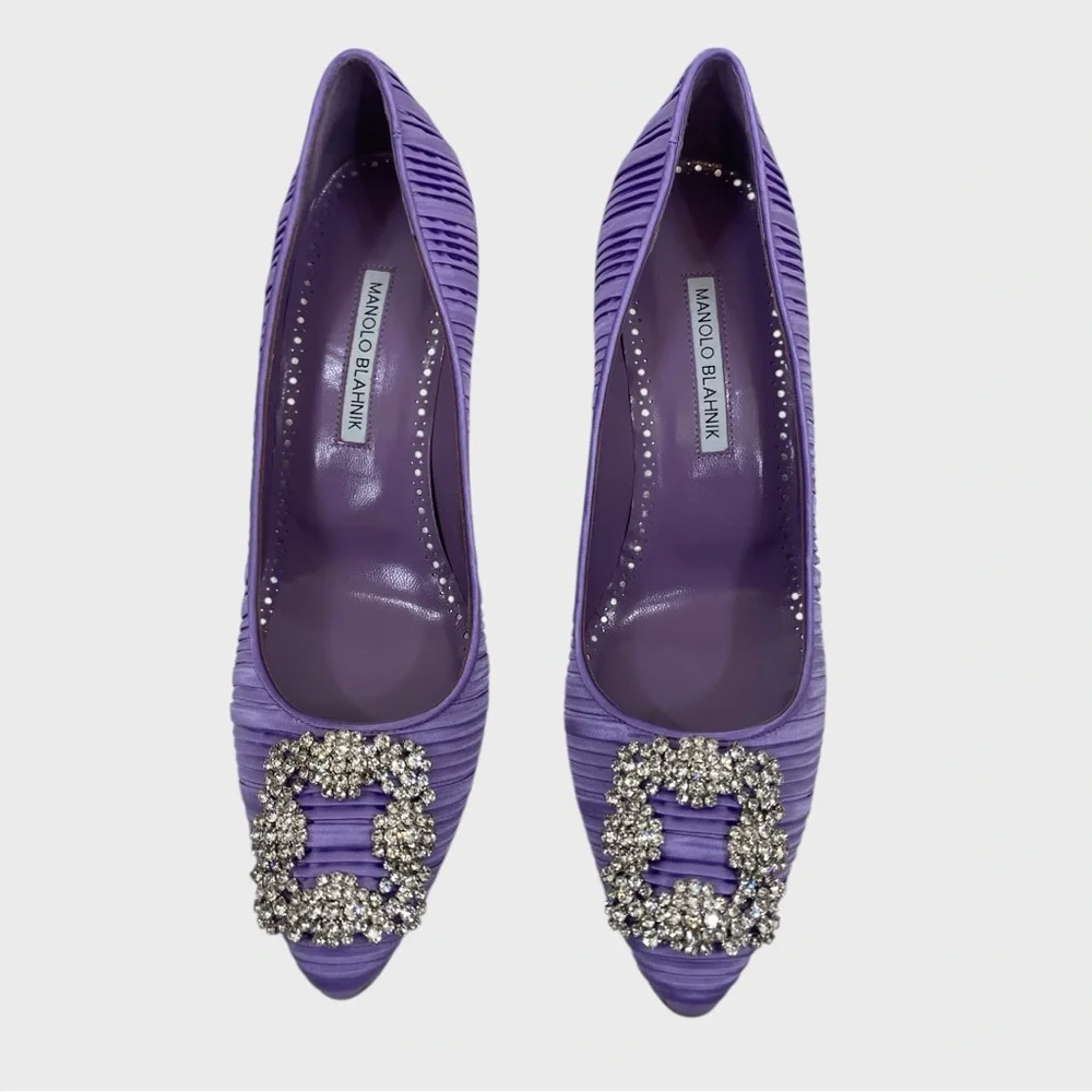 Manolo Blahnik New in Box Hangisi Purple Pleated Satin Pumps Size 39 1/2 - Picture 4 of 12